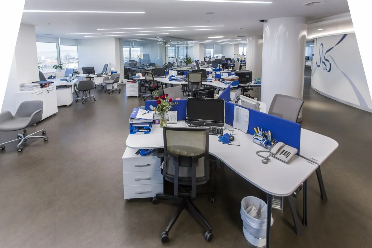 Exeltis Office — 9
